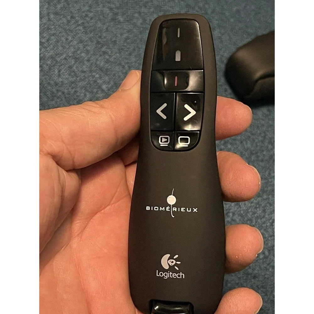 Professional Presenter R400/R800 Wireless Red Laser Pointer With Case